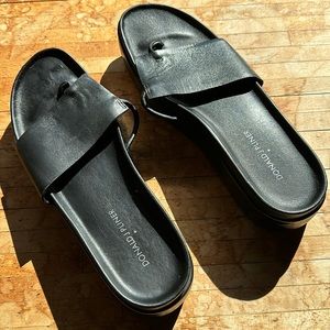 Donald Pilner FiFi Sandal Size 10